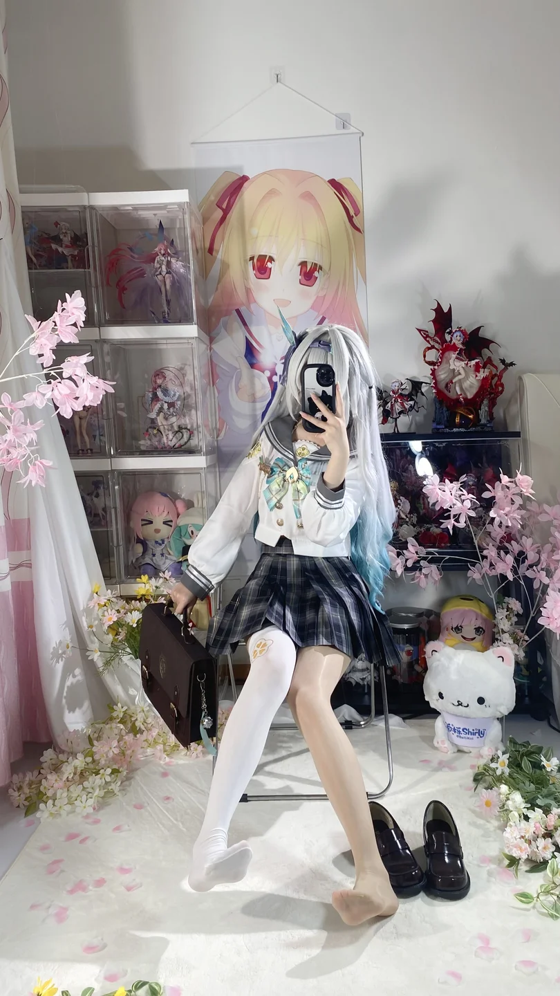 白栎Shirly - No.028 春日流萤 [130P,25V-7.23GB]01 tg@simisebaisi 【丝足阁】091.webp